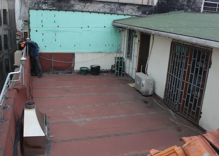 Chambers Of The BohemeHostel